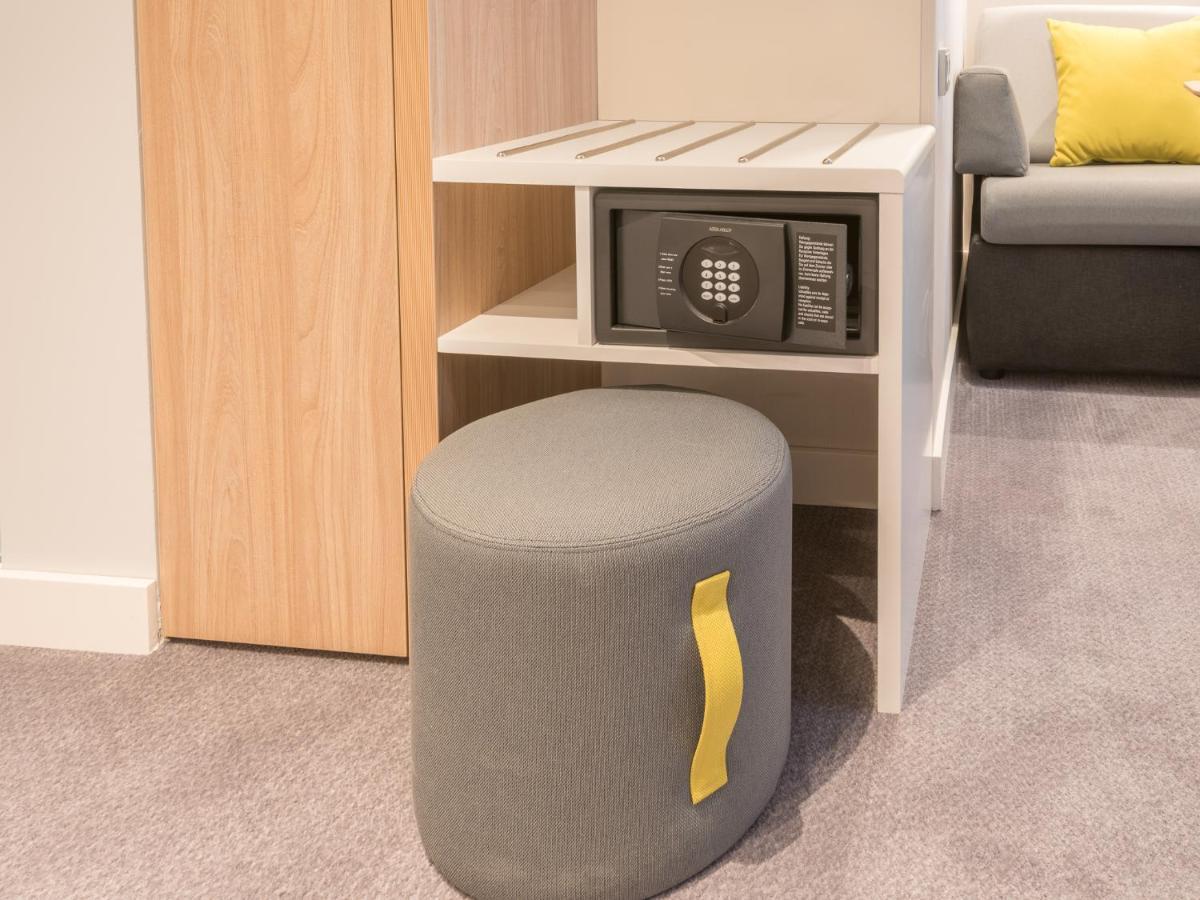 Express - - Hauptbahnhof, An Ihg