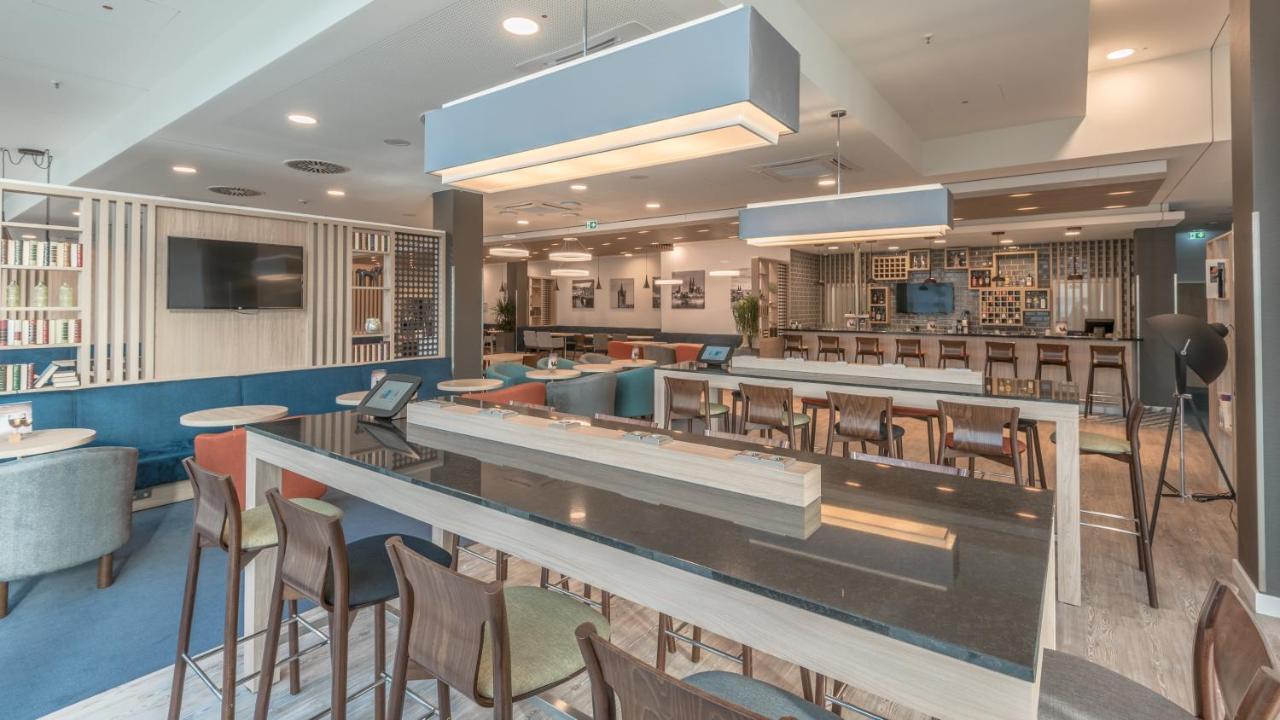 Hotel Express - - Hauptbahnhof, An Ihg