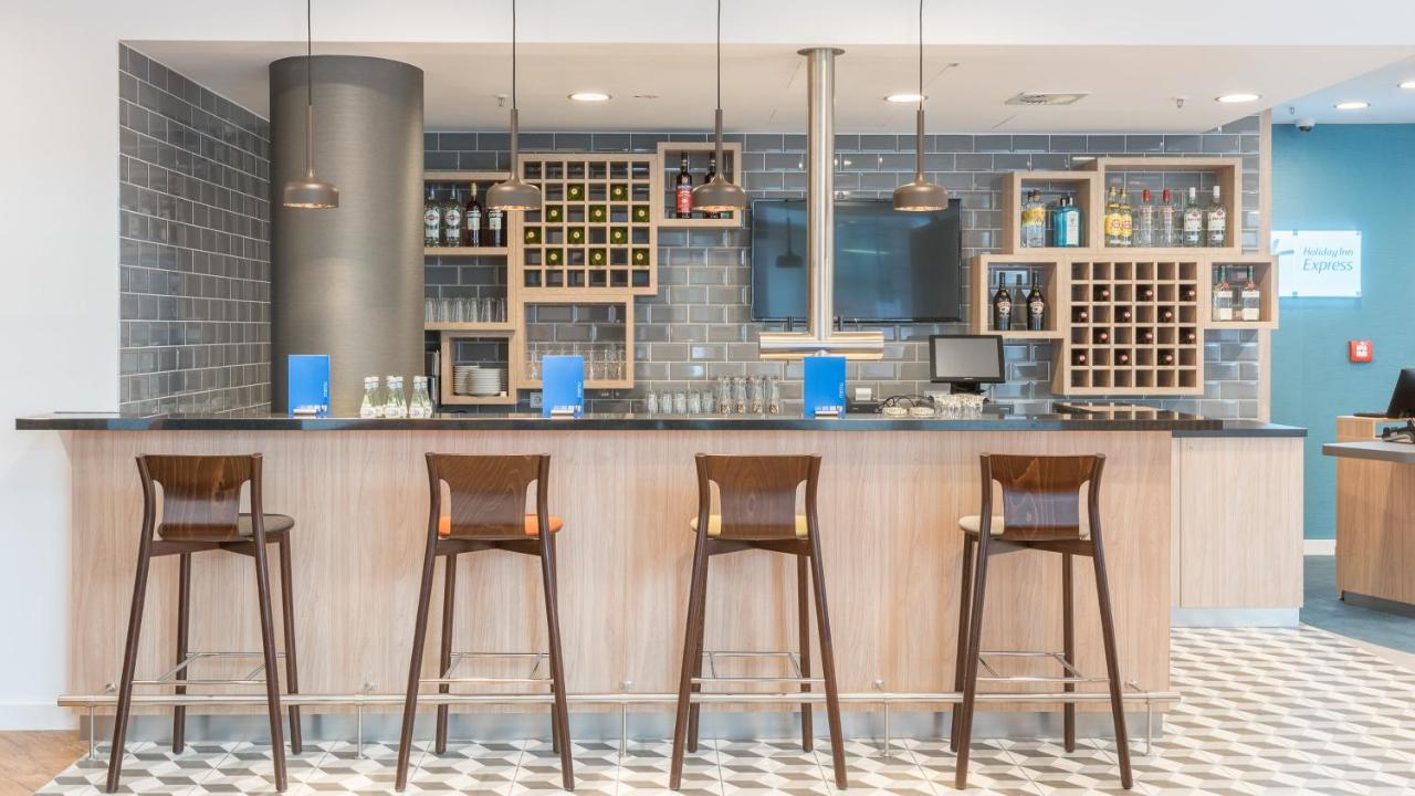Express - - Hauptbahnhof, An Ihg Hotel 3*