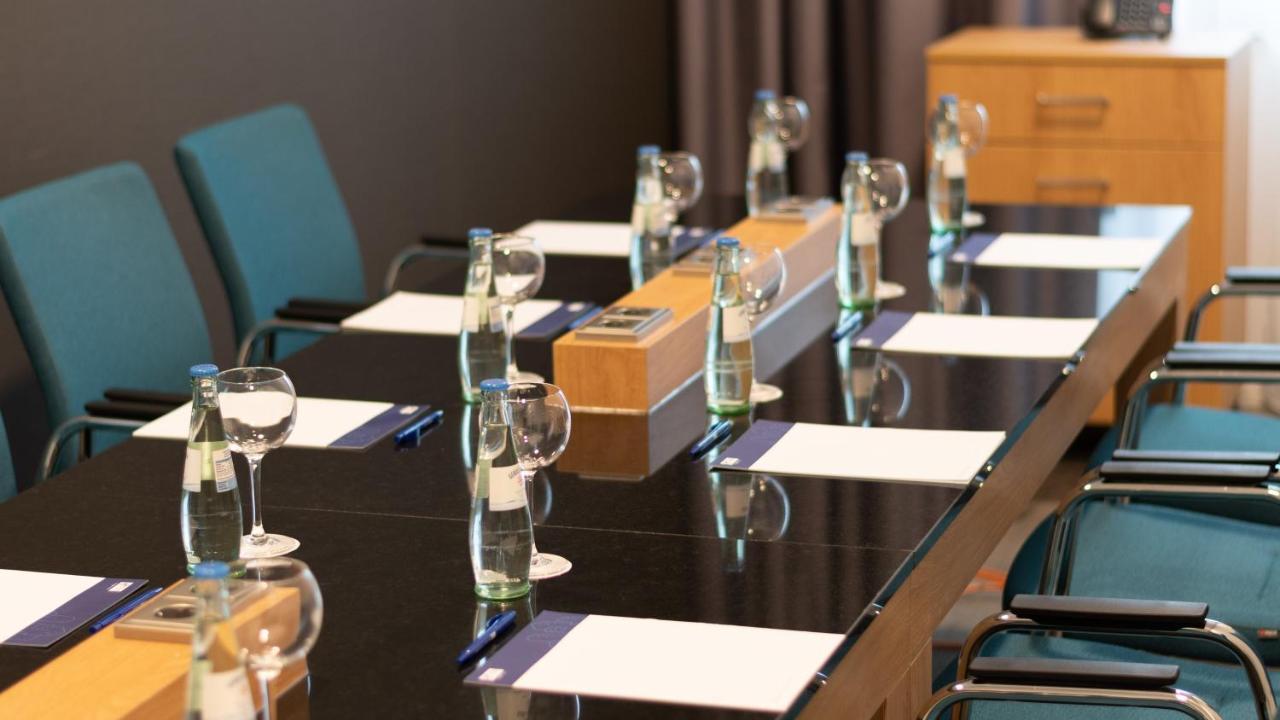 Express - - Hauptbahnhof, An Ihg Hotel Mannheim