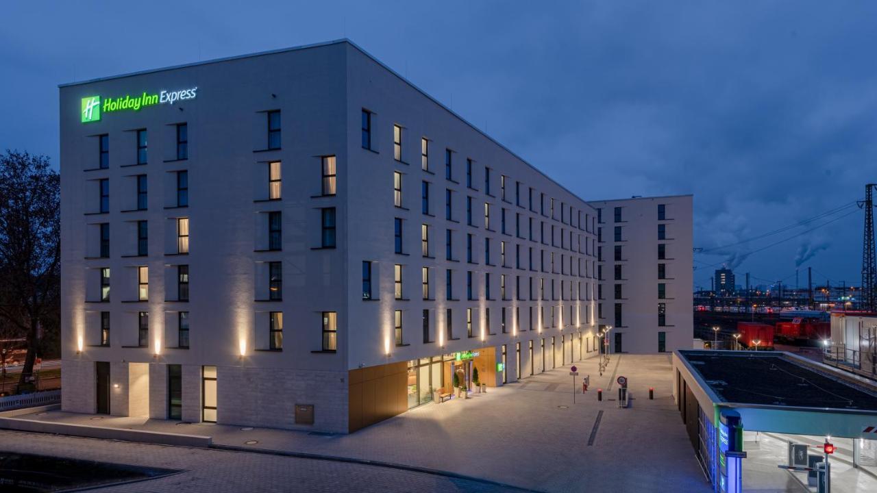 Express - - Hauptbahnhof, An Ihg Hotel 3*